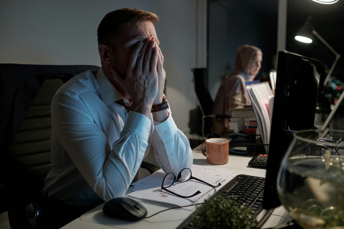 CBD Oil for Stress in Toronto: Daytime Microdosing Without Sleepiness - Curelux Wellness