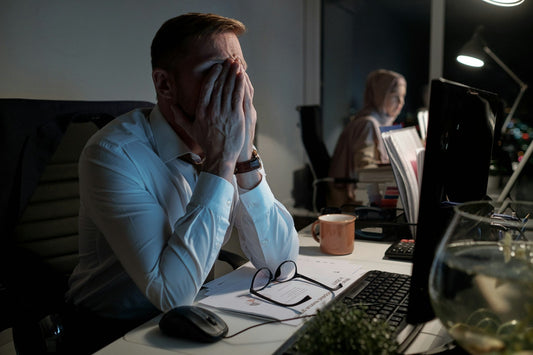CBD Oil for Stress in Toronto: Daytime Microdosing Without Sleepiness - Curelux Wellness