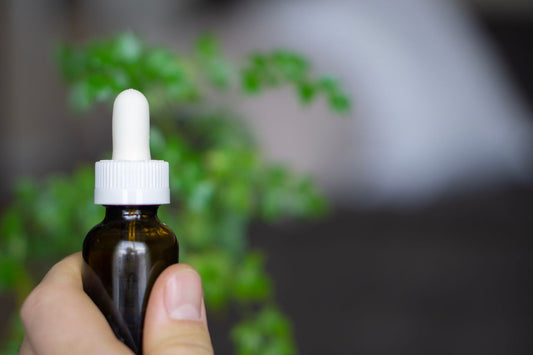 Choosing CBD Oil in Brampton for Back, Joint, and Nerve Pain - Curelux Wellness