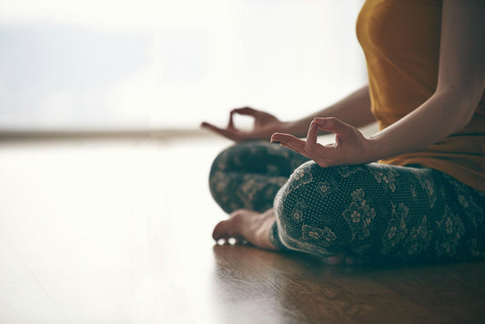 Locals Weigh In on CBD Oil in Toronto for After-Work Unwinding - Curelux Wellness