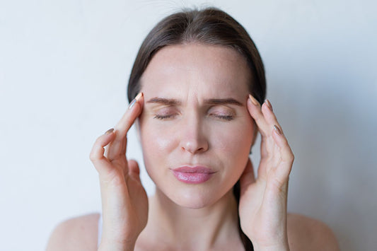 Managing CBD for Migraines in Canada Alongside Other Treatments - Curelux Wellness